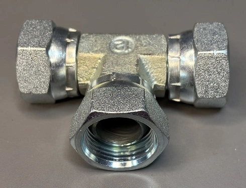 Адаптер тройник BSP 1/4 (Г) - BSP 1/4 (Г) - BSP 1/4 (Г)