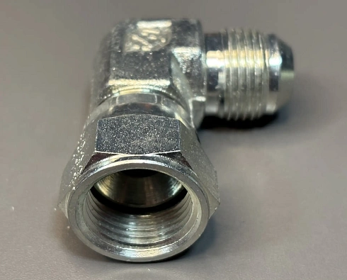 Адаптер угловой JIC 7/8 (Г) - JIC 7/8 (Ш)